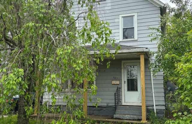 Charming 3-bedroom home, ready for you! Section 8 Accepted! photos photos