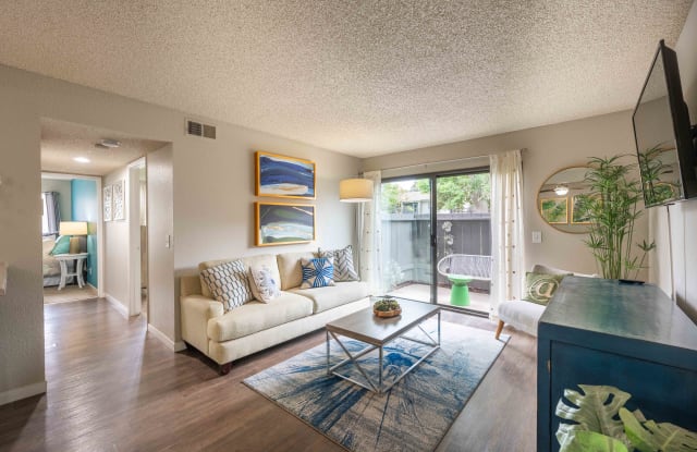 La Vista Apartments of Santa Maria Gallery 4