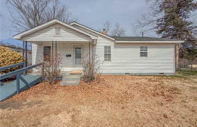 937 E Main Street unit: A photos photos