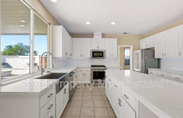 28629 Maplewood Drive Gallery 2