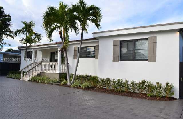 2022 SW 82nd Ct Gallery 1