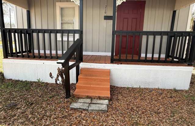 719 E 8TH STREET photos photos