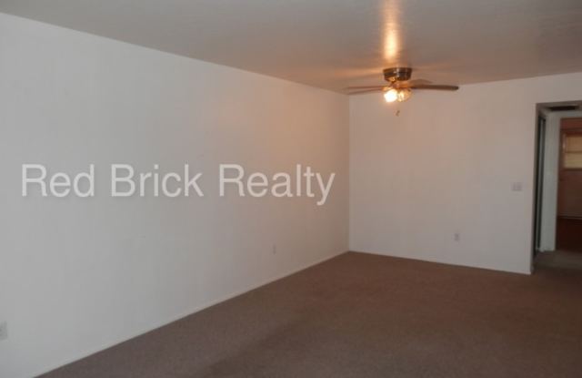 4607 East Camino Street Gallery 3