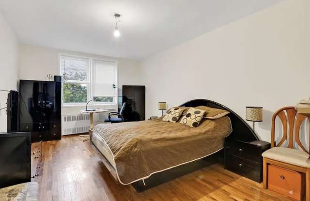 2155 82nd St Apt 3J Gallery 3