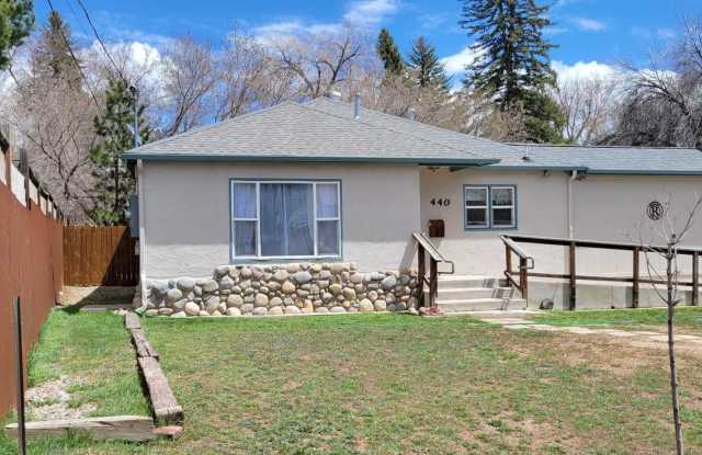 4 Bedroom Home in Bayfield photos photos