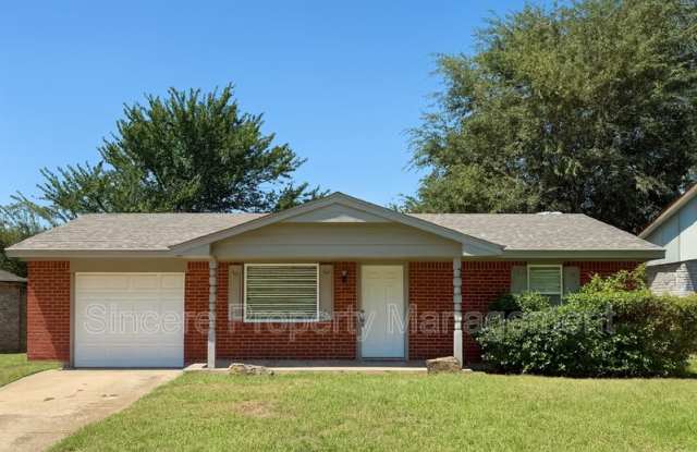 813 S Meadow Ln. photos photos