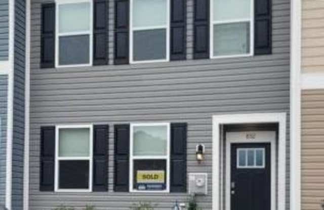 852 MERSEY LANE photos photos