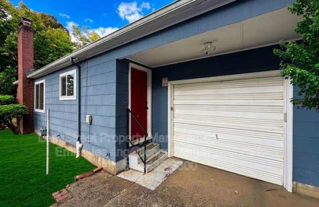 390 23rd St SE Gallery 2