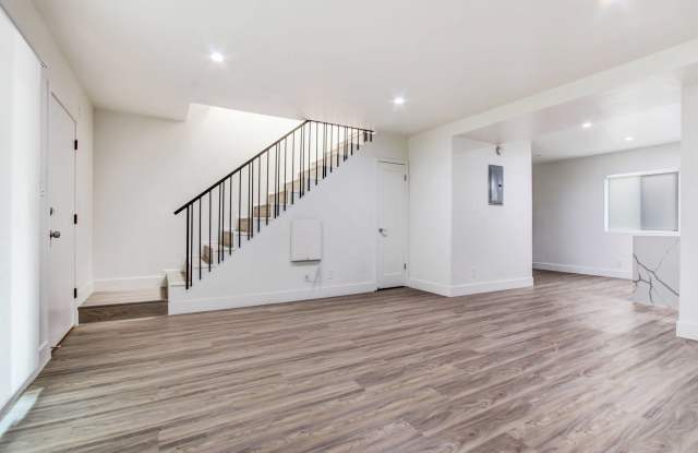 1442 Brockton Apartments photos photos