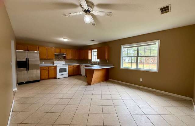 3 Bedroom/1 Bathroom Home in Paragould AR Gallery 3
