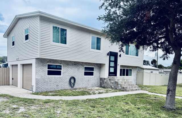 BEACHSIDE DREAM HOME WITH POOL, CANAL VIEWS & NO HOA photos photos BEACHSIDE DREAM HOME WITH POOL, CANAL VIEWS & NO HOA photos photos