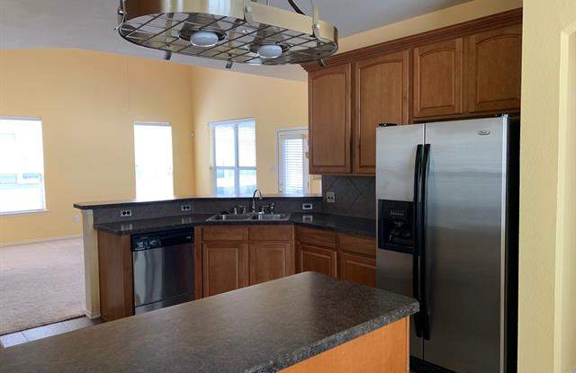 9512 Cape Cod Boulevard Gallery 4