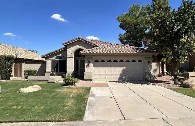 855 N QUAIL Lane photos photos