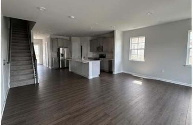 243 Paramount Drive Gallery 2
