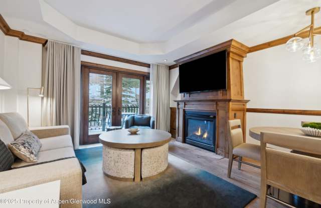 400 E Dean Street photos photos