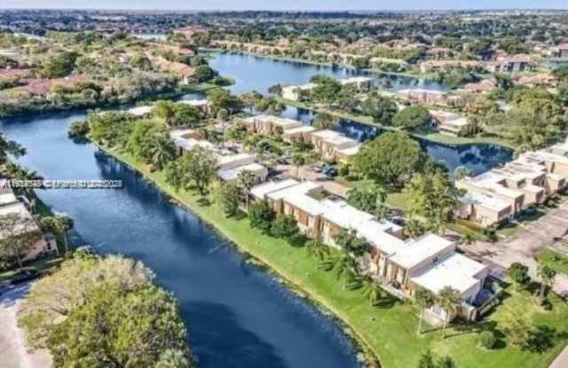 3641 NW 95th Ter - 3641 Northwest 95th Terrace, Sunrise, FL 33351