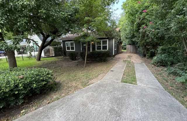 5610 Montview Street photos photos