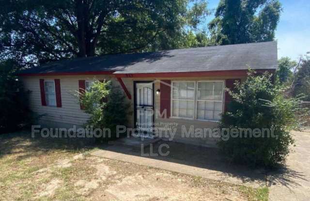 913 Western Park Dr Gallery 1