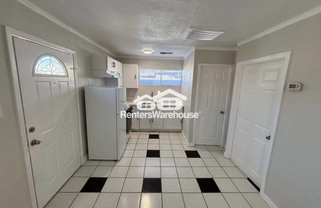 2818 West Heatherbrae Drive photos photos