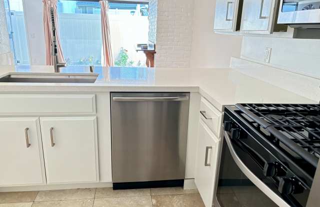 5263 Colodny Dr Gallery 2