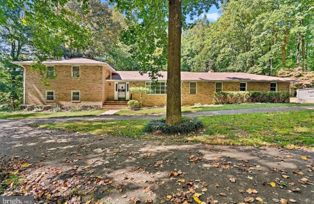 9409 CROOM ACRES Drive photos photos