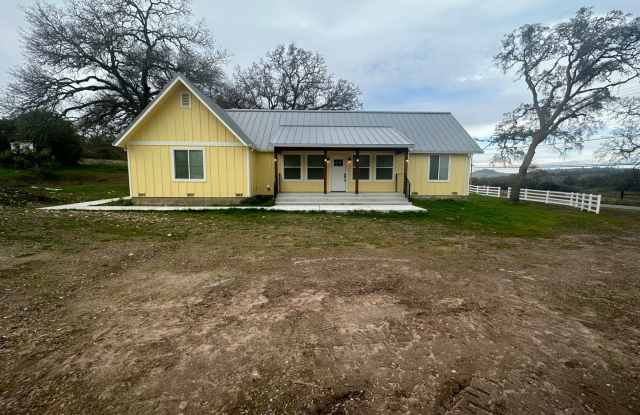Welcome to Valley Springs - 771 Paloma Road, Calaveras County, CA 95252