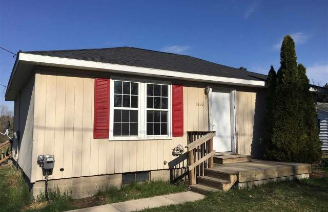 1850 Airway Drive Gallery 2