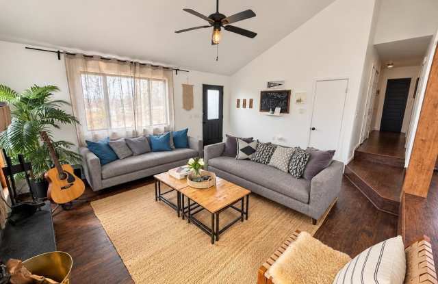 1628 Clover Road Gallery 4