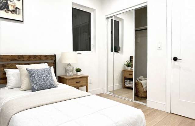 3752 S Harvard Blvd photos photos