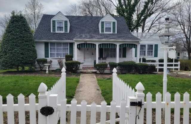 328 Cedar Avenue photos photos