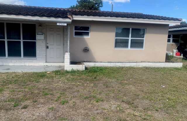 7531 Polk Street photos photos