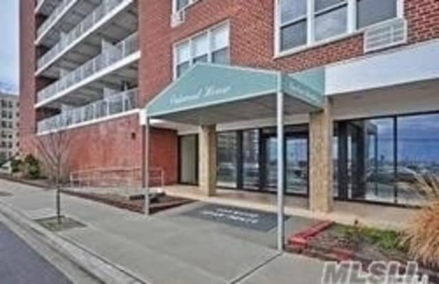 1 E Broadway - 1 West Broadway, Long Beach, NY 11561