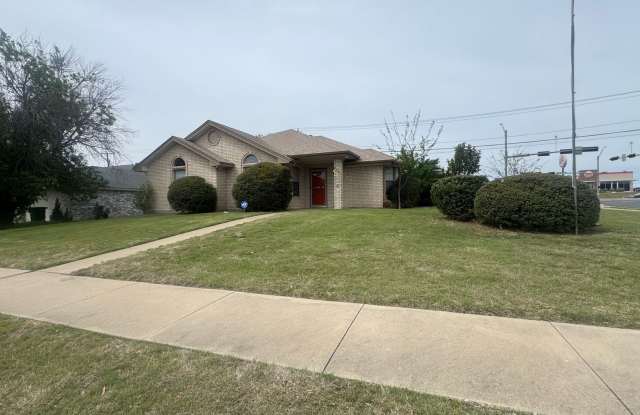 3 Bedroom Home Conveniently Located off Stan Schlueter in Killeen photos photos
