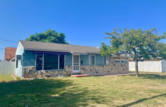 Lovely Home in Westminster for Rent -8451 Sterling Way - 8451 Sterling Way, Westminster, CA 92683