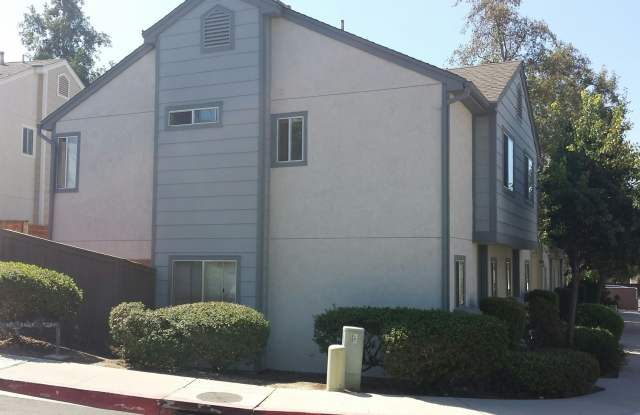 2 Bedroom - 2.5 Bathroom Condo in Ashford Parke gated community Gallery 4