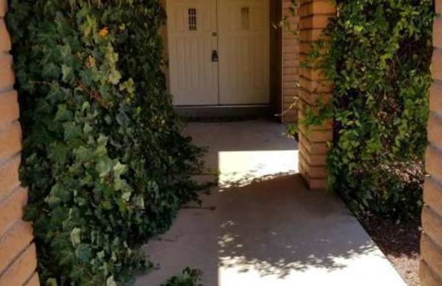 3616 SNEAD Drive Gallery 2