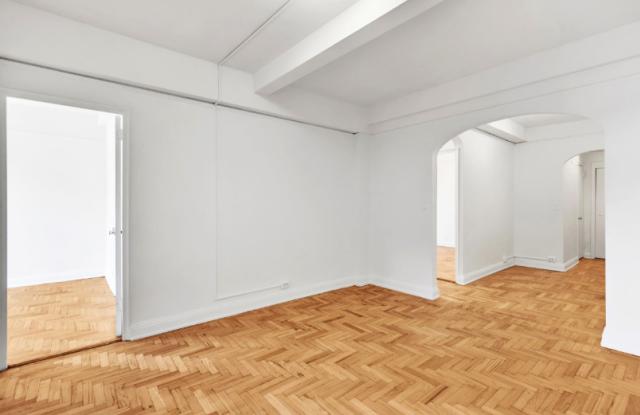 241 E 11th St Gallery 2