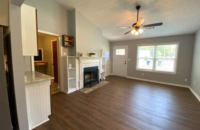 318 Wood Ridge Gallery 3