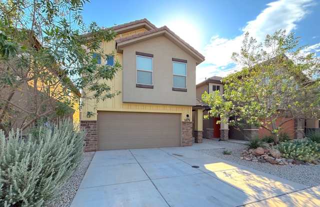 4 Bed, 2.5 Bath Home with 2 Car Garage photos photos