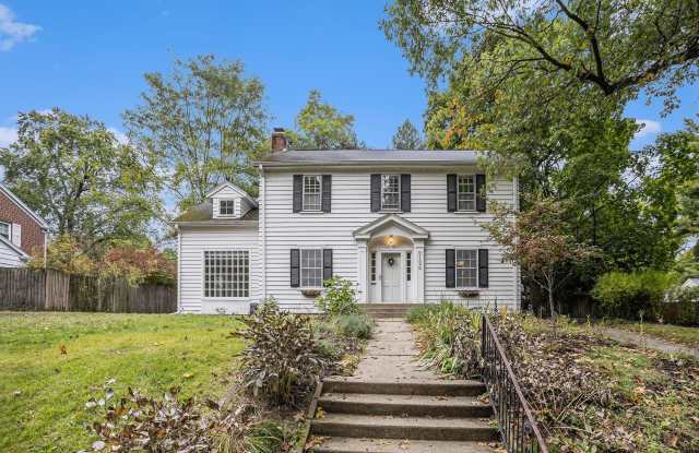 2126 Benjamin Avenue - 2126 Benjamin Avenue, Kalamazoo, MI 49008