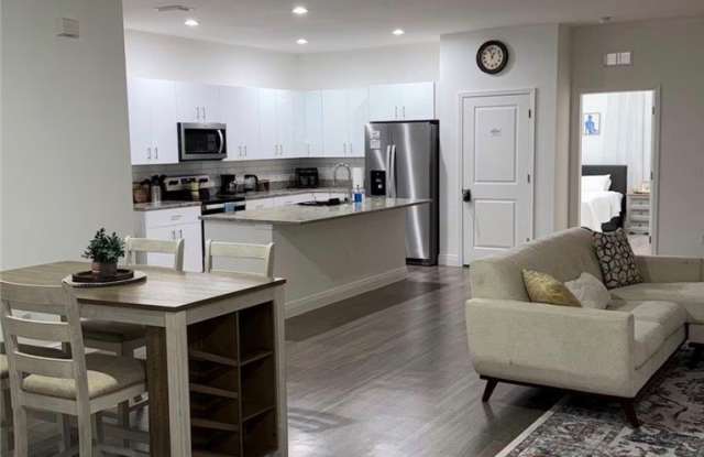 8059 Sherwood Circle Gallery 3