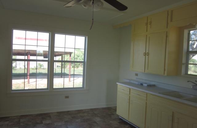 Welcome home to 4111 Stapper Road! photos photos
