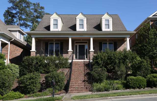 Gorgeous Three Bedroom Home! photos photos