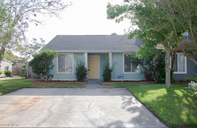 654 AQUATIC DR - 654 Aquatic Drive, Atlantic Beach, FL 32233