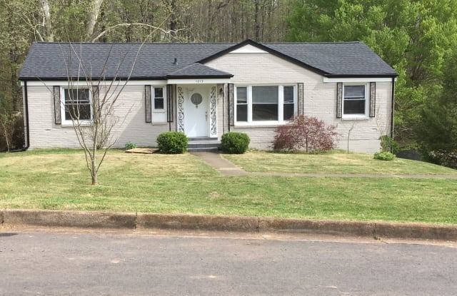 1213 Beverly Hills Drive - 1213 Beverly Hills Drive, Clarksville, TN 37040