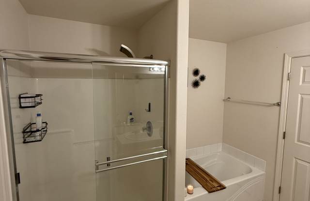 4910 Guemes Lane photos photos