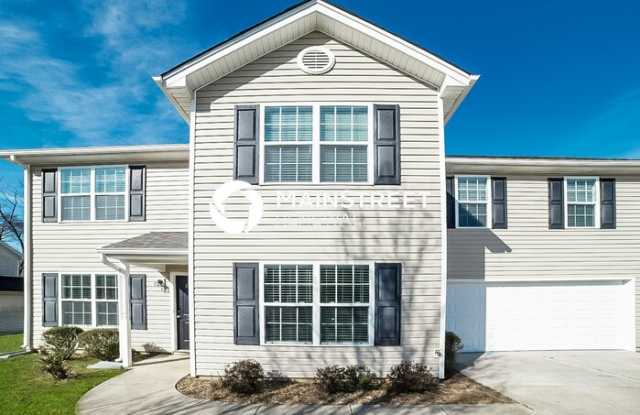 2615 Nana Lane - 2615 Nana Lane, Greensboro, NC 27405