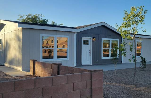 8559 E CORALBELL Avenue photos photos