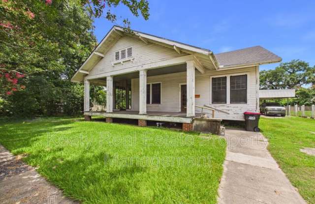 223 General Gardner Avenue photos photos