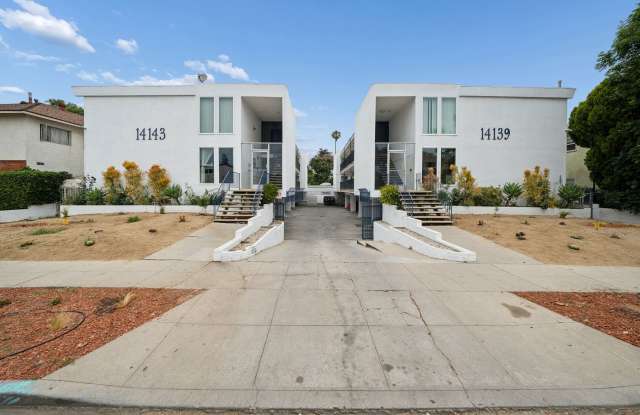 2 bed 1 Bath Available Now photos photos